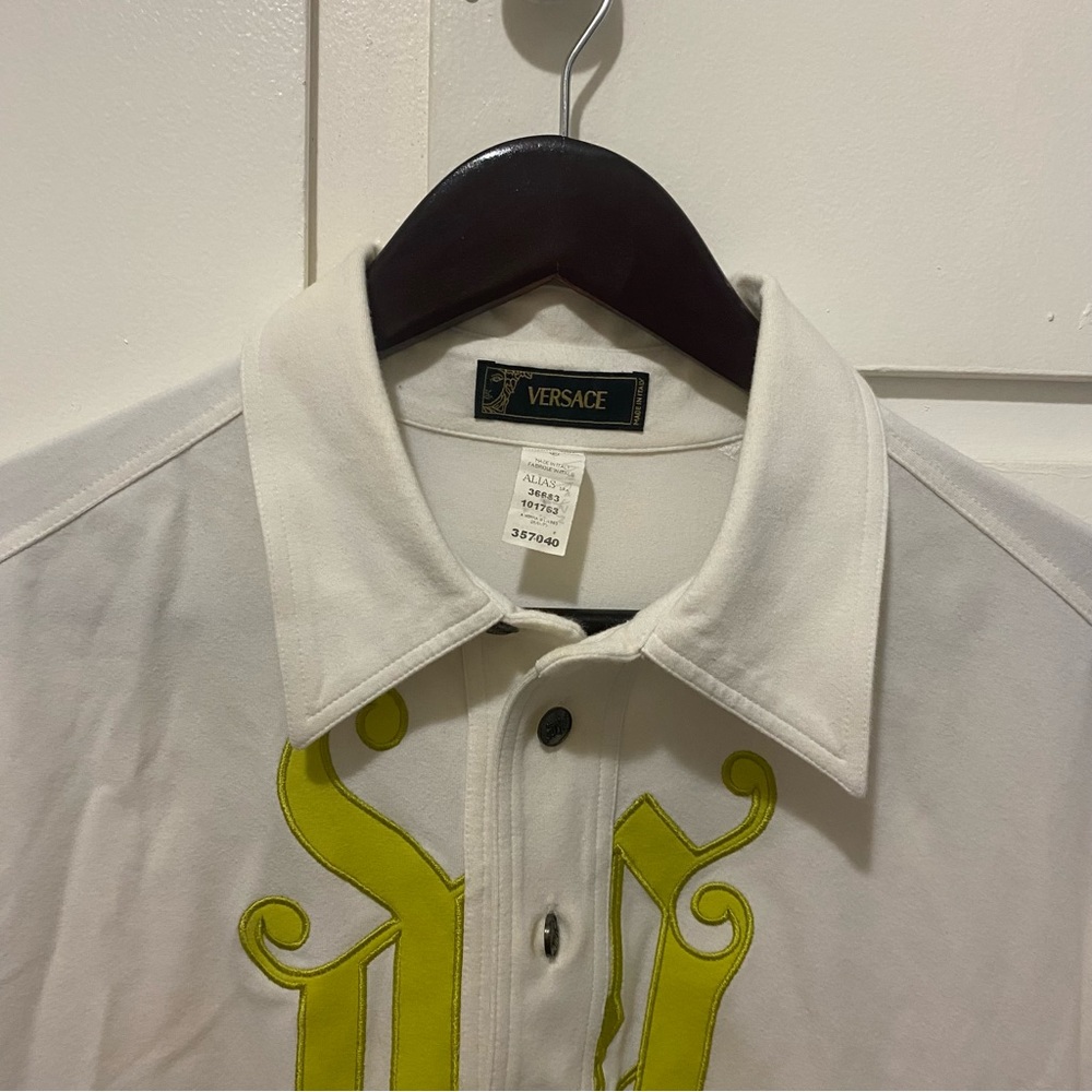 100% Rare Versace Art Deco Polo